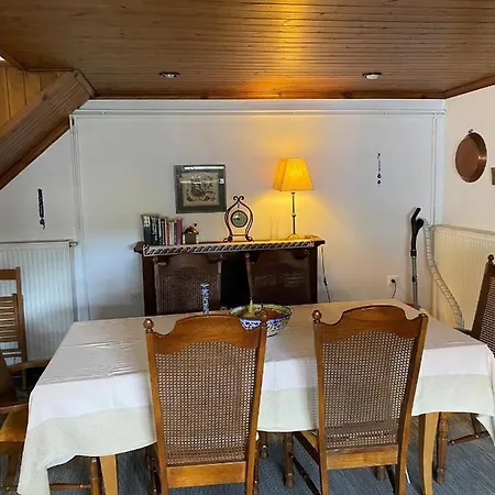 Traditional Mansion Apartments فندق *