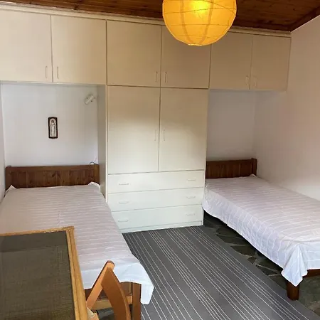 Traditional Mansion Apartments فندق